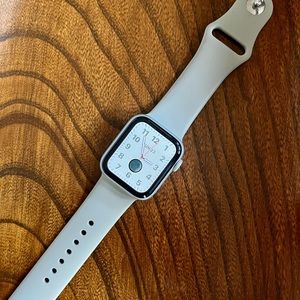 Apple Watch Series 5 40 mmm